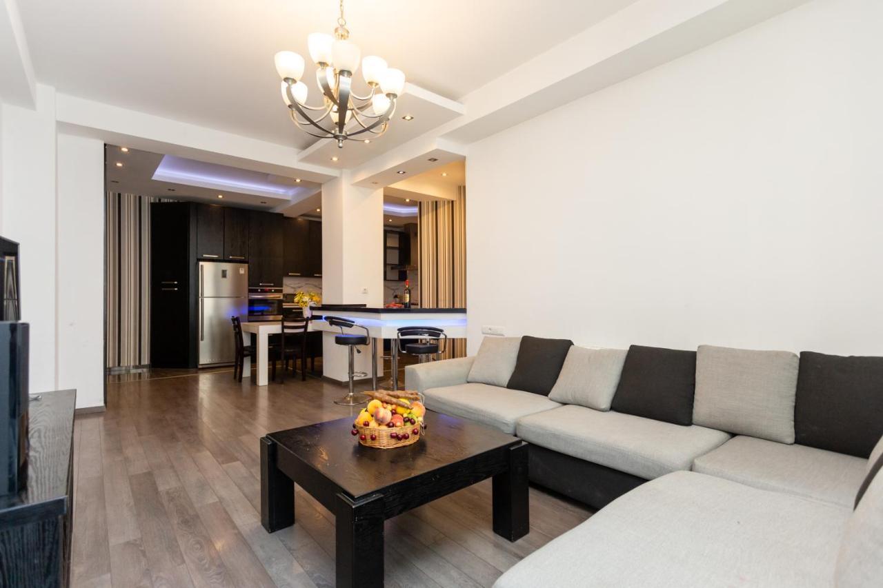 Two Bedroom Apartment In The City Center Τυφλίδα Εξωτερικό φωτογραφία
