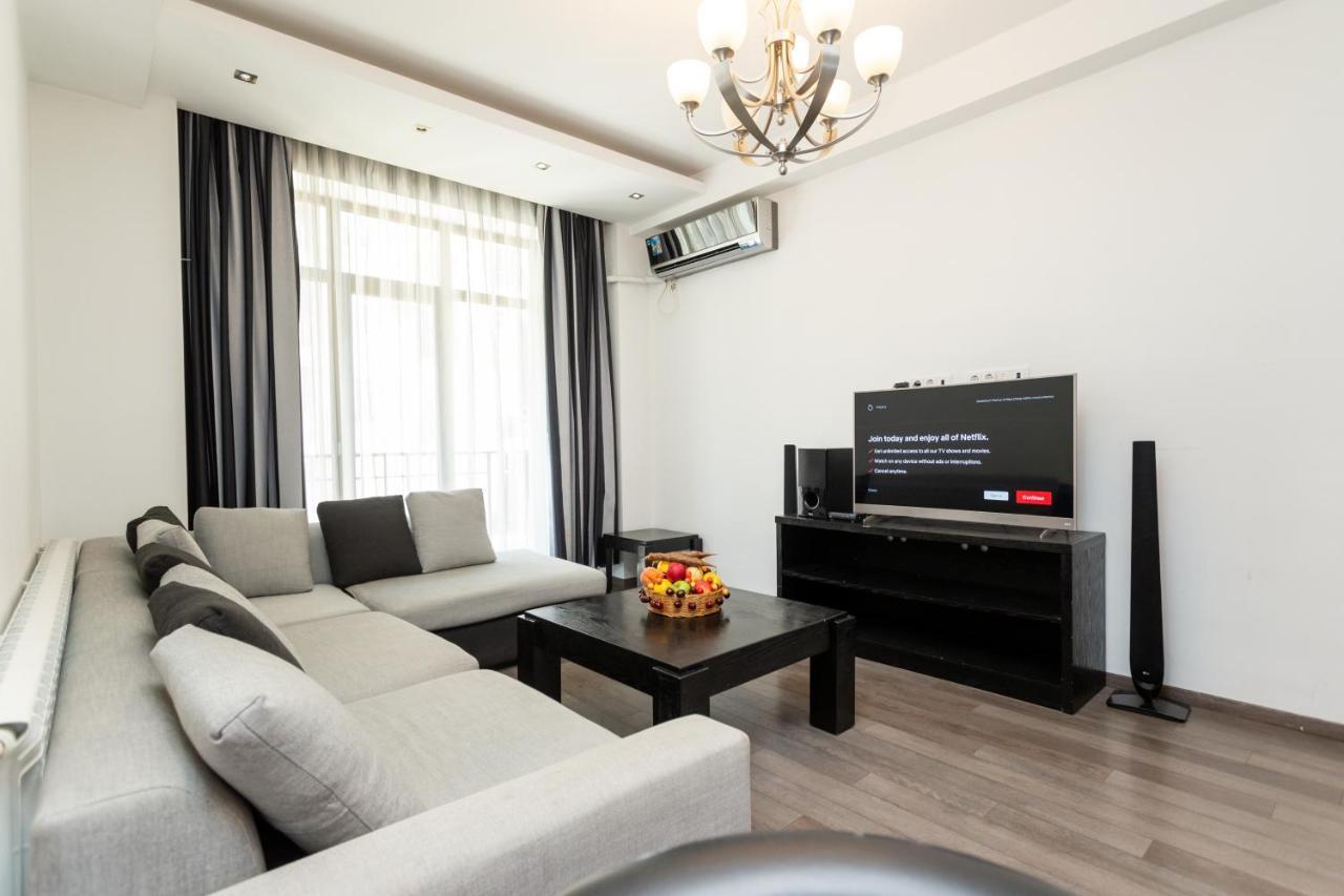 Two Bedroom Apartment In The City Center Τυφλίδα Εξωτερικό φωτογραφία