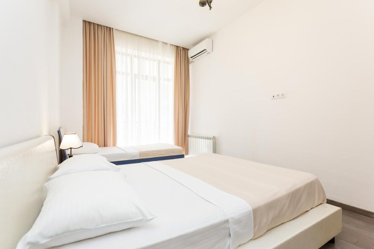 Two Bedroom Apartment In The City Center Τυφλίδα Εξωτερικό φωτογραφία